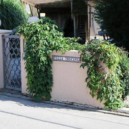 Moorenweis Villa Toscana מראה חיצוני תמונה